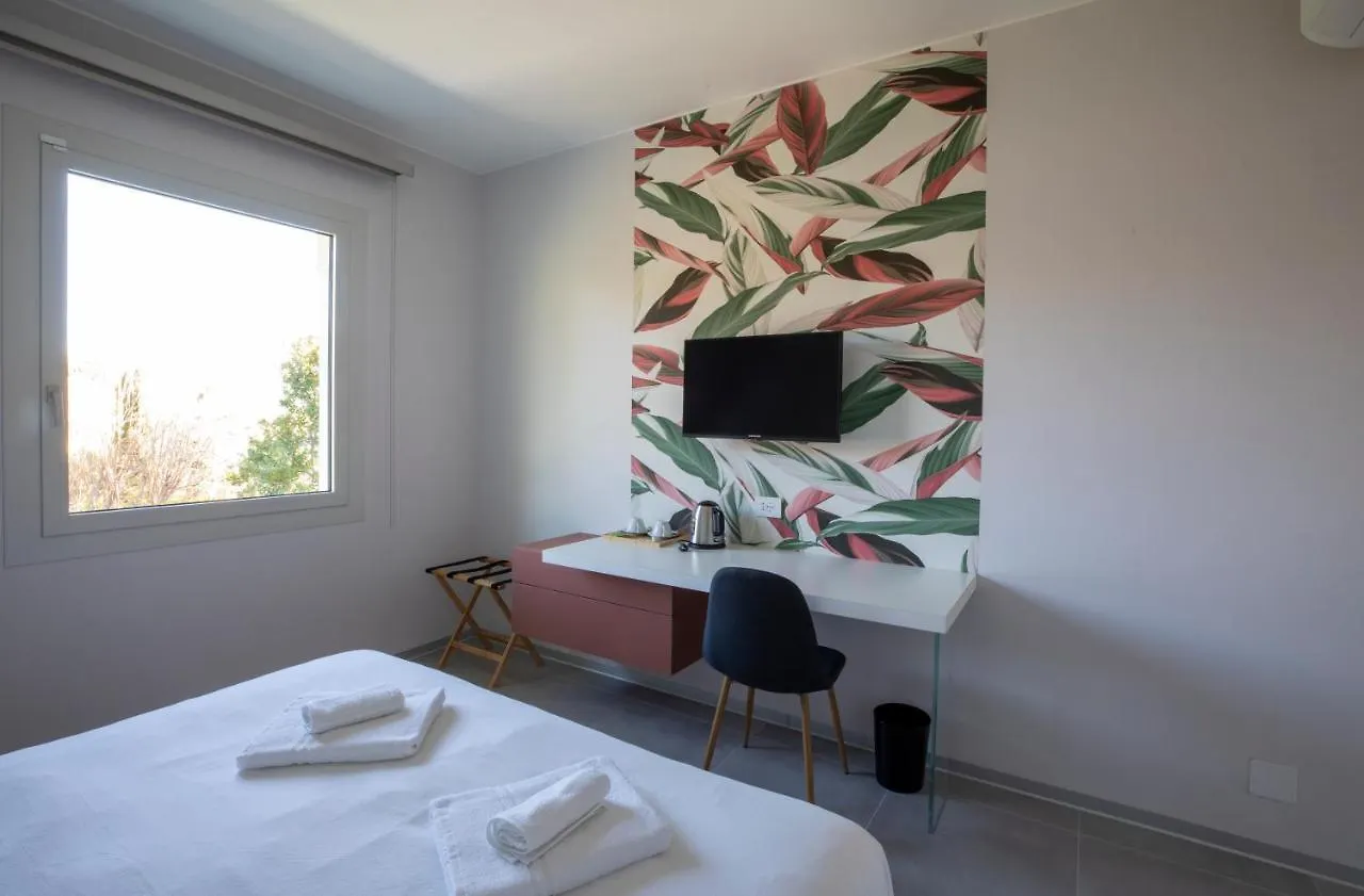 B&B Fior Di Magnolia Moniga del Garda 0*,  Italy